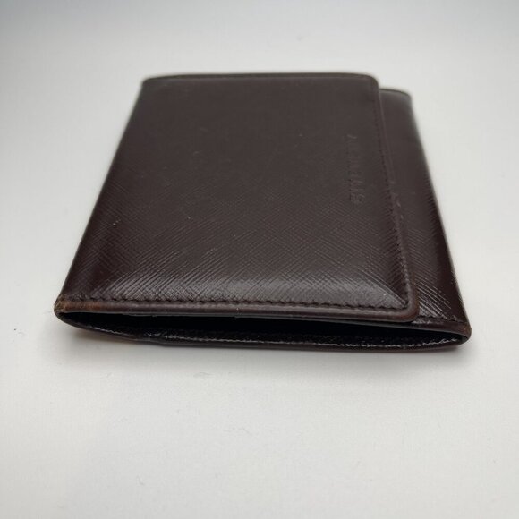 Givenchy Brown Leather Bifold Wallet with ID Pocket - Preowned - Picture 4 of 15